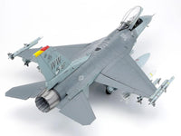 Lockheed Martin F-16CJ Block 50 Fighting Falcon (1/48 Scale) Plastic Aircraft Model Kit