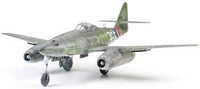 Messerschmitt Me 262 A-1a (1/48 Scale) Plastic Aircraft Model Kit