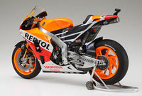 Repsol Honda RC213V '14 (1/12th scale) Plastic Vehicle Model Kit